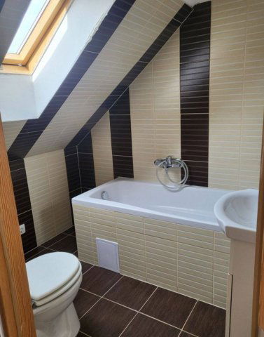 Kiadó ikerház, albérlet, Budakalászon 340 E Ft / hó, 3 szobás