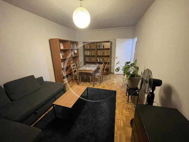 Eladó panellakás, Pécsett, Madách Imre utcában 61.9 M Ft