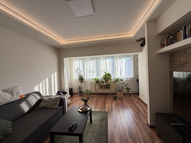 Eladó téglalakás, Budapesten, XVI. kerületben 84 M Ft, 2 szobás