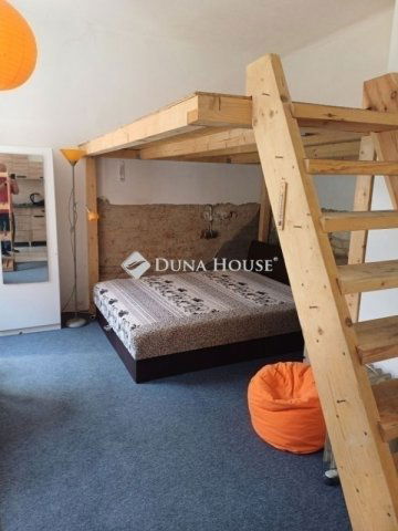 Eladó téglalakás, Budapesten, IV. kerületben 37.5 M Ft, 1 szobás