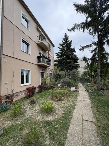 Eladó téglalakás, Budapesten, XI. kerületben 127 M Ft, 2 szobás