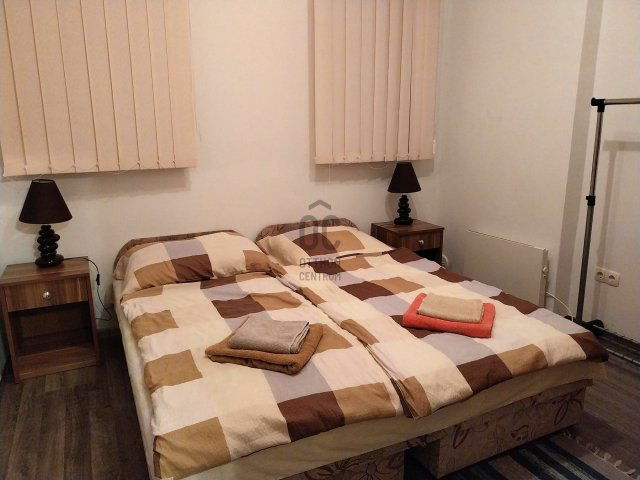 Eladó családi ház, Szekszárdon 112.5 M Ft, 4 szobás