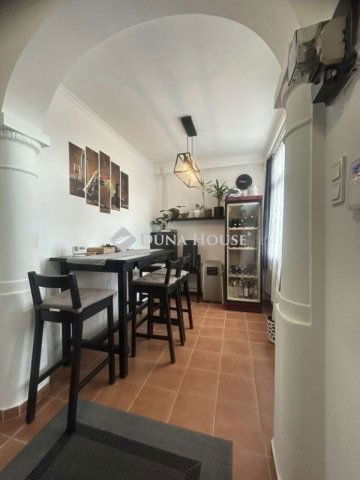 Eladó családi ház, Vecsésen 69.9 M Ft, 2 szobás