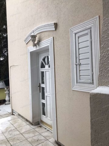 Kiadó családi ház, albérlet, Kecskeméten 300 E Ft / hó