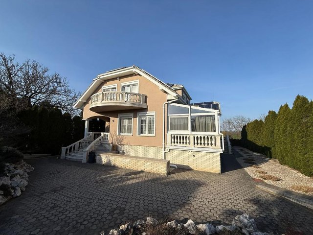 Eladó családi ház, Budapesten, XVII. kerületben 430 M Ft