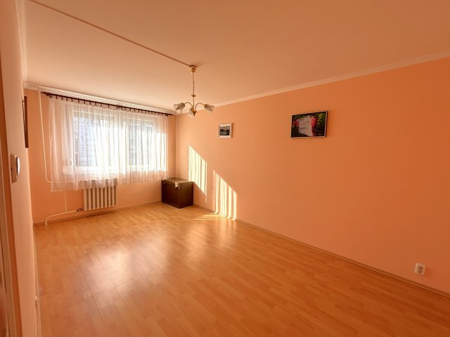 Eladó panellakás, Budapesten, III. kerületben 71.9 M Ft, 2 szobás