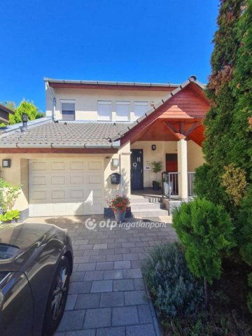 Eladó sorház, Nyíregyházán 118 M Ft, 3 szobás