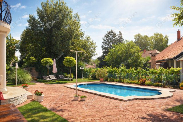 Eladó hotel, Gyenesdiáson 379 M Ft / költözzbe.hu