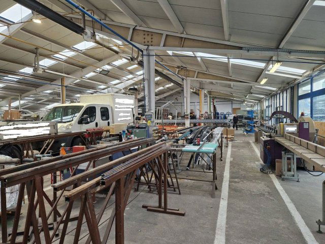 Eladó ipari ingatlan, Budapesten, IX. kerületben 450 M Ft