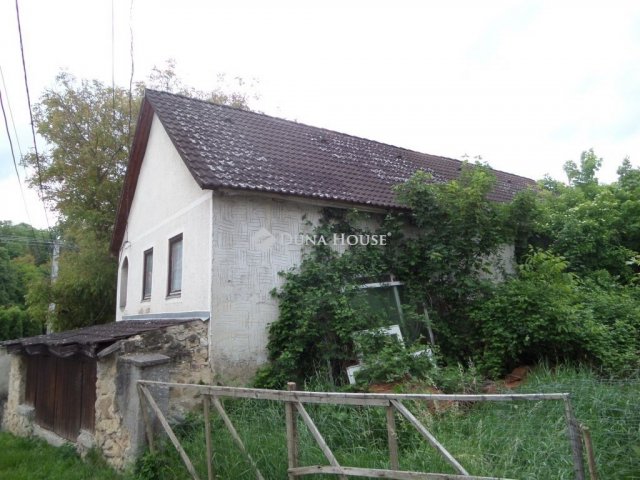 Eladó családi ház, Mánfán 30 M Ft, 3 szobás
