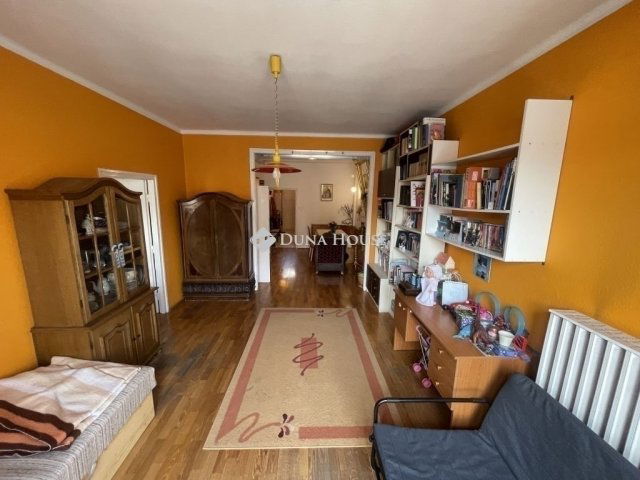 Eladó téglalakás, Budapesten, VIII. kerületben 82 M Ft, 2 szobás