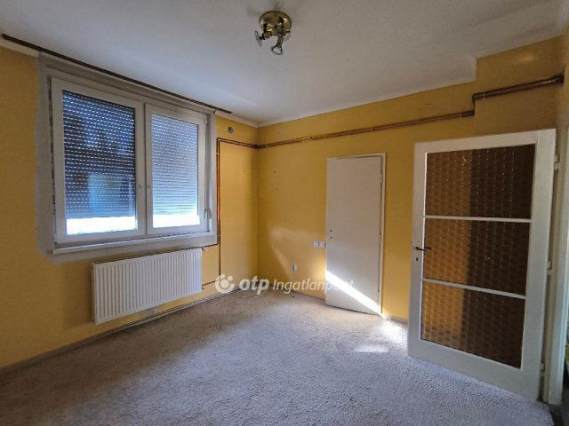 Eladó téglalakás, Salgótarjánban 14.9 M Ft, 2 szobás