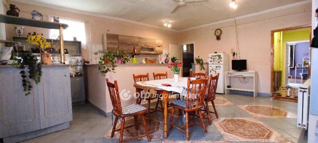 Eladó családi ház, Galgahévízen 38 M Ft, 4 szobás