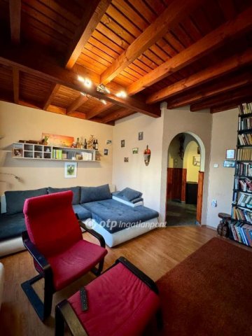 Eladó ikerház, Szigetszentmiklóson 85 M Ft, 4 szobás