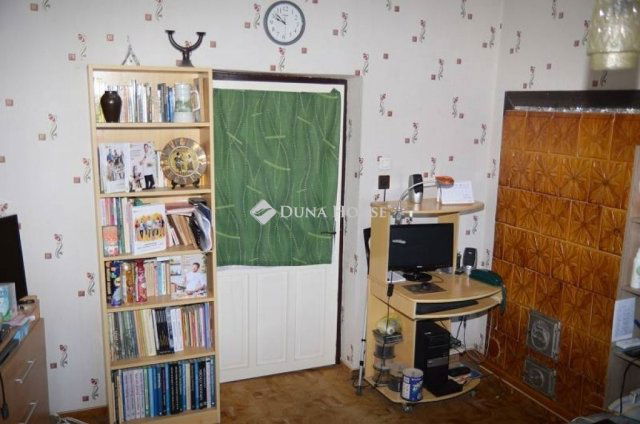 Eladó családi ház, Tápióbicskén 37.5 M Ft, 2 szobás