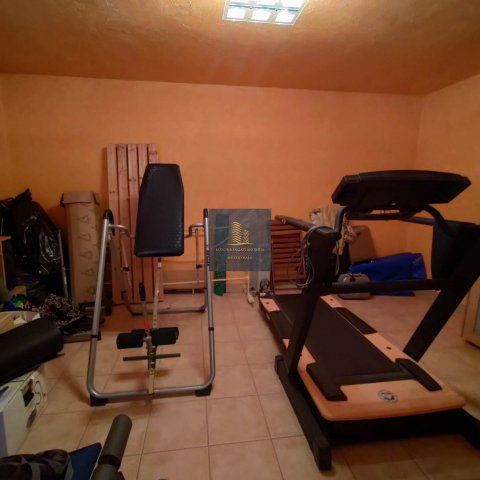 Eladó családi ház, Nyíregyházán 150 M Ft, 3 szobás