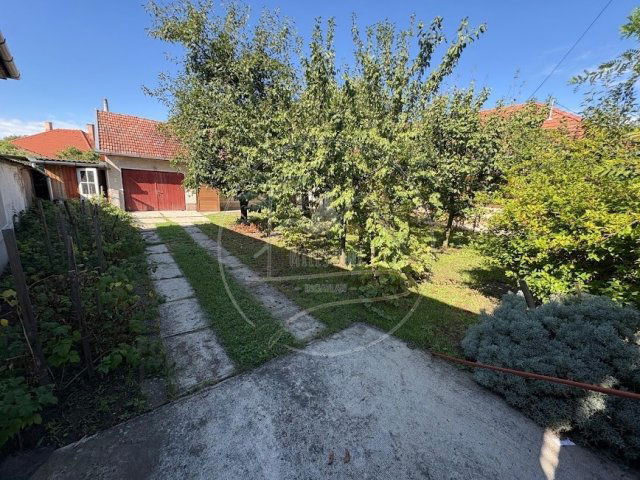 Eladó családi ház, Gyulán 34.49 M Ft, 2 szobás