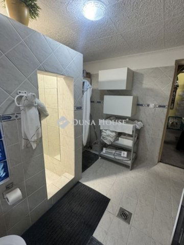 Eladó családi ház, Gyálon 70 M Ft, 2 szobás