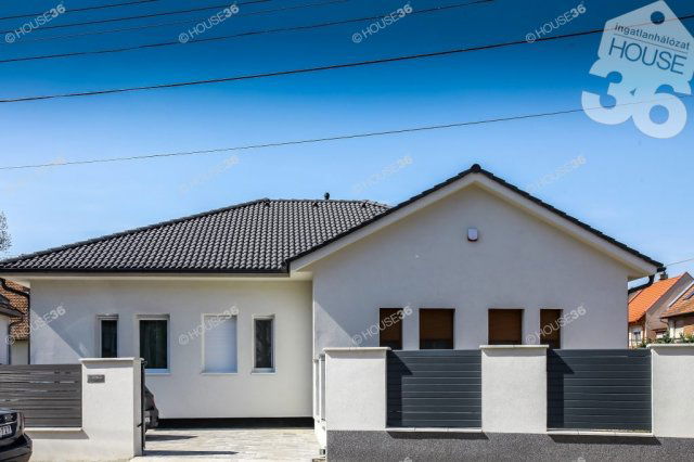 Eladó ikerház, Kecskeméten 85 M Ft, 4 szobás