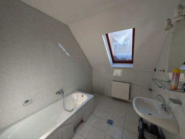 Kiadó téglalakás, albérlet, Budapesten, IV. kerületben