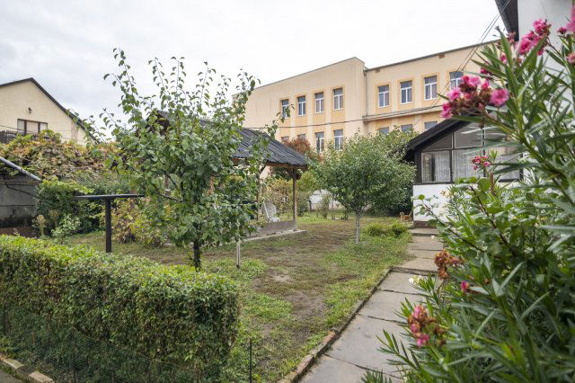 Eladó családi ház, Budapesten, XX. kerületben 189 M Ft, 9 szobás