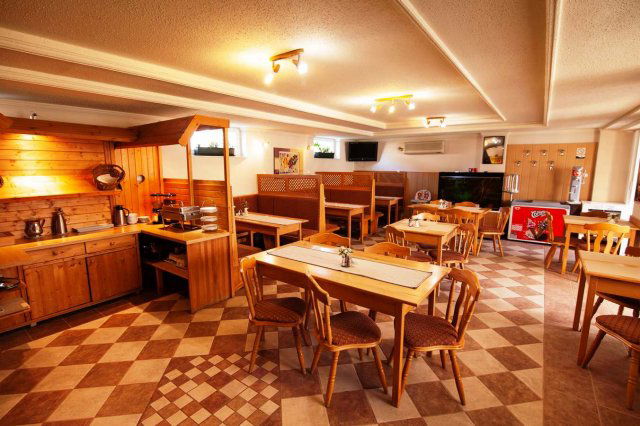 Eladó hotel, Hajdúszoboszlón 475 M Ft, 12 szobás