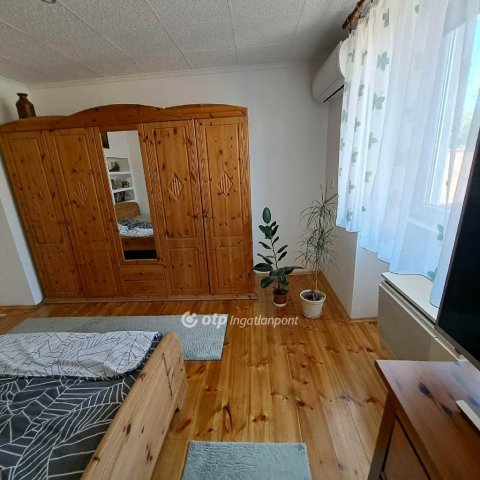 Eladó családi ház, Rakamazon 20.9 M Ft, 2+1 szobás