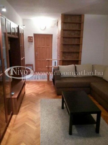 Kiadó téglalakás, albérlet, Veszprémben 180 E Ft / hó