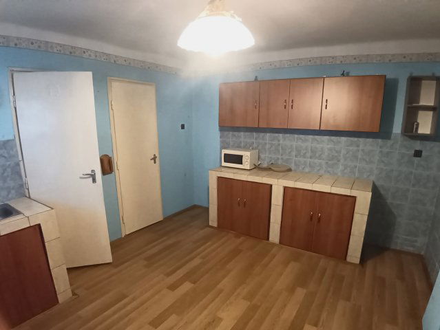 Eladó családi ház, Kemenesszentpéteren 16.8 M Ft, 3 szobás