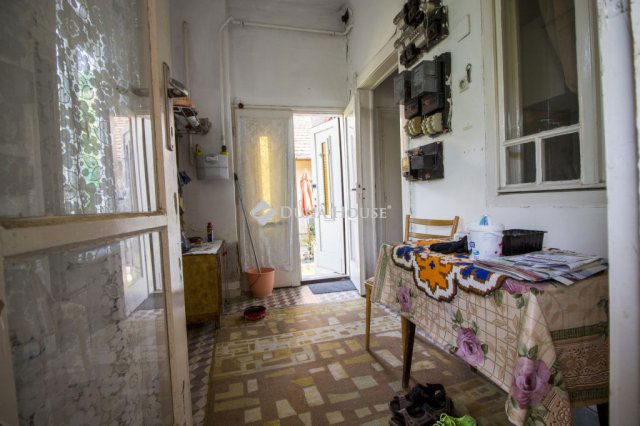 Eladó családi ház, XVIII. kerületben, Széchenyi István utcában