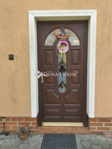 Eladó családi ház, Székesfehérvárott 170 M Ft, 4 szobás