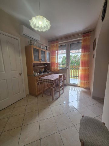 Eladó téglalakás, Mosonmagyaróváron 41.9 M Ft, 2 szobás