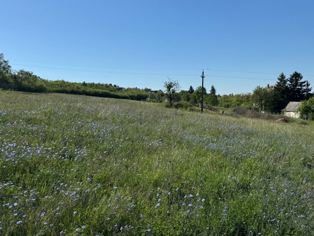 Eladó telek, Balatonfűzfőn, Harmat utcában 34.9 M Ft