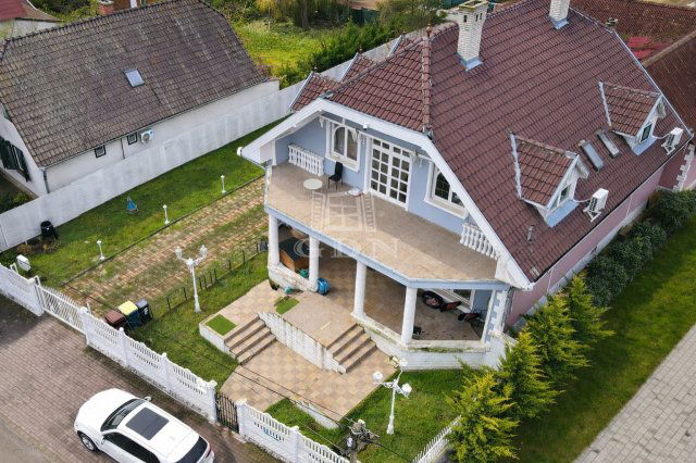 Eladó családi ház, Hévízgyörkön 137.7 M Ft, 6 szobás