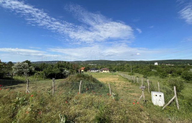 Eladó telek, Balatonfűzfőn 68 M Ft / költözzbe.hu