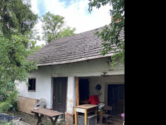 Eladó családi ház, Kunmadarason, Kálvin úton 2.8 M Ft