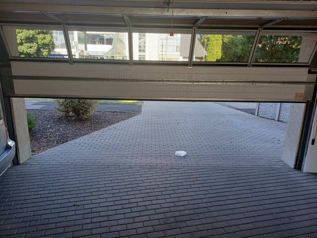 Kiadó garázs, Siófokon 30 E Ft / hó / költözzbe.hu