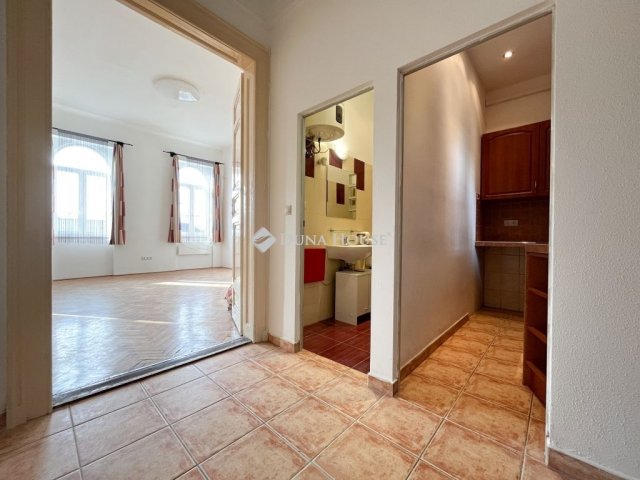 Eladó téglalakás, Budapesten, XXIII. kerületben 53.2 M Ft