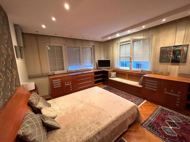 Kiadó téglalakás, albérlet, Budapesten, III. kerületben