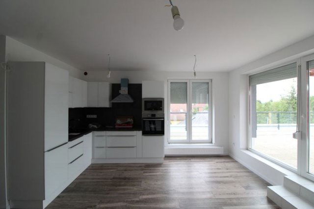 Eladó téglalakás, Érden 77.5 M Ft, 3 szobás