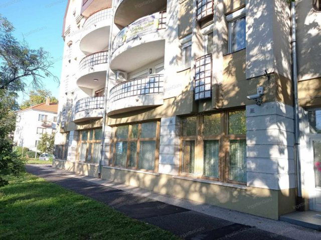 Eladó üzlethelyiség, Kecskeméten 225 M Ft / költözzbe.hu