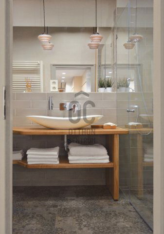 Eladó téglalakás, Budapesten, VI. kerületben 122 M Ft, 1 szobás