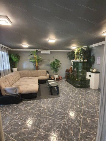 Eladó családi ház, Cserszegtomajon 381 M Ft, 7 szobás