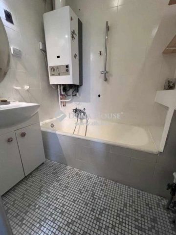 Eladó téglalakás, Budakeszin 125 M Ft, 4 szobás