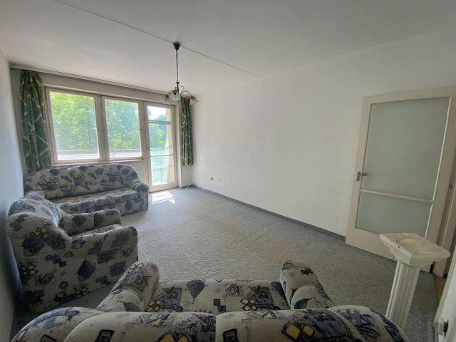 Eladó panellakás, Debrecenben 51.9 M Ft, 2 szobás