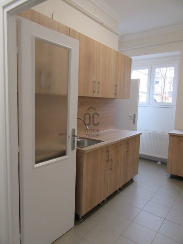 Eladó téglalakás, Debrecenben 64.9 M Ft, 2 szobás