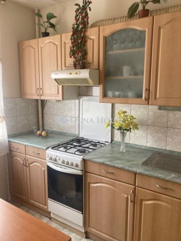 Eladó panellakás, Békéscsabán, Lencsési úton 26.9 M Ft