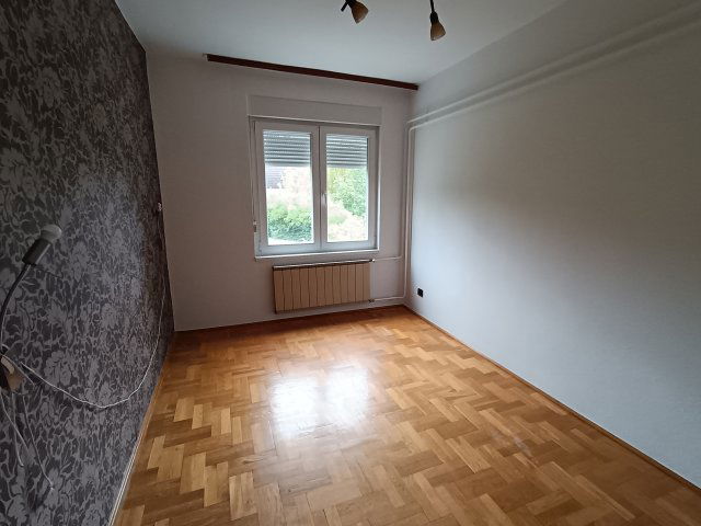 Kiadó téglalakás, albérlet, XI. kerületben, Barackfa utcában