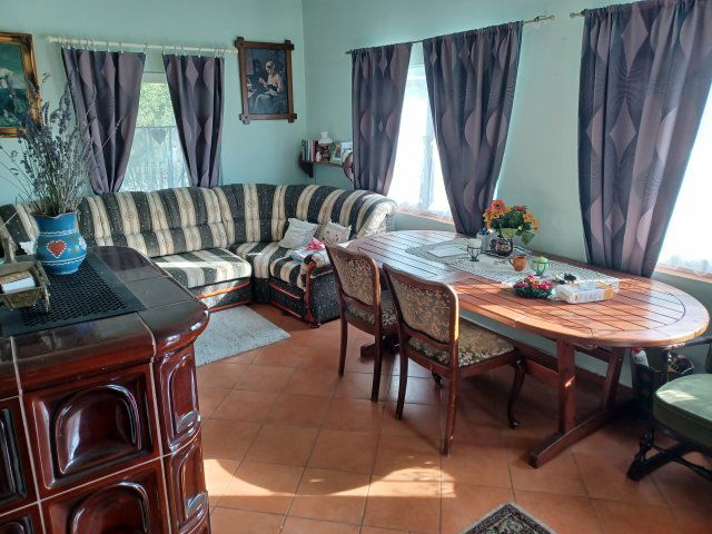 Eladó családi ház, Győrött, Aranyeső utcában 34.9 M Ft