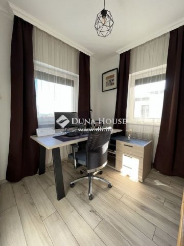 Eladó ikerház, Törökbálinton 325 M Ft, 5 szobás